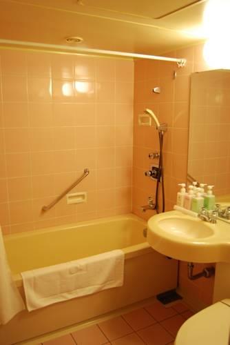 Отель Royal Park Hotel Takamatsu