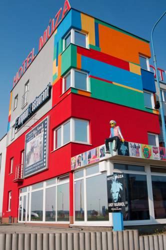 Отель Hotel Muza