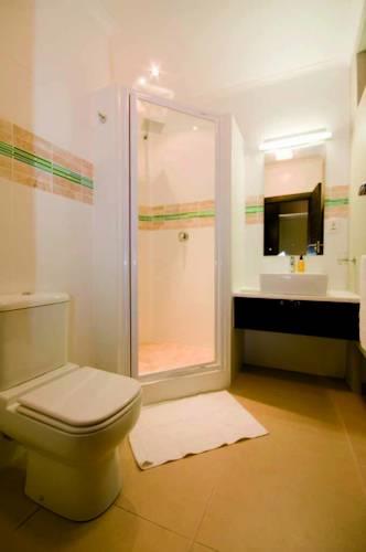 Отель The Hub Boutique Hotel