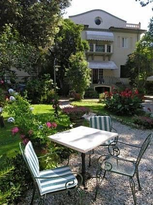 Отель Residenza D'Epoca Hotel I Pini