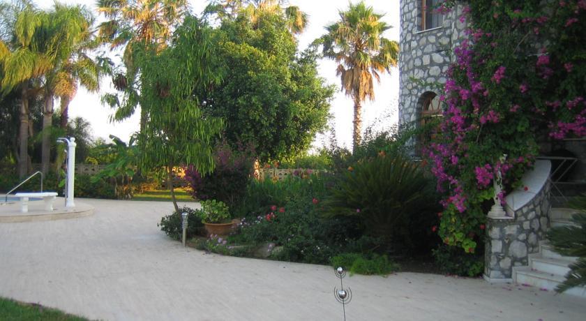Гостевой дом Romantik Villa Dalla