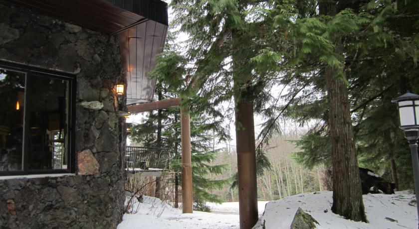 Отель The Lodge At Skeena Landing