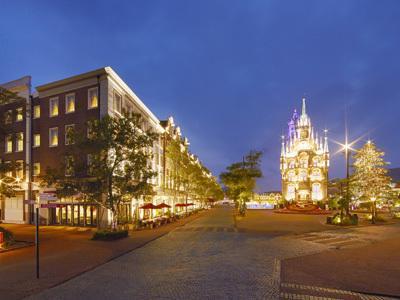 Отель Huis Ten Bosch Hotel Amsterdam