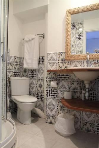 Отель Hôtel Le Saint Pierre - Collioure
