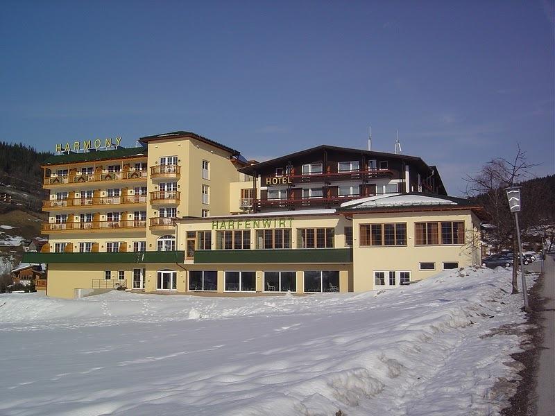 Отель Harmony Hotel Harfenwirt