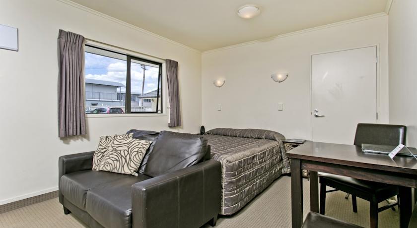 Отель Ballinor Motor Inn