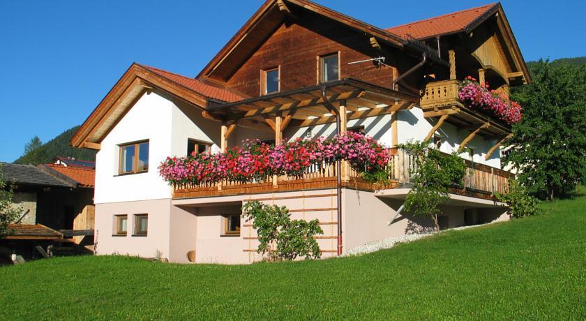 Апартаменты Ferienhaus Sternhof