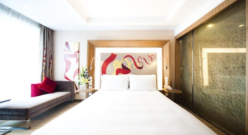 Отель Novotel Guiyang Downtown