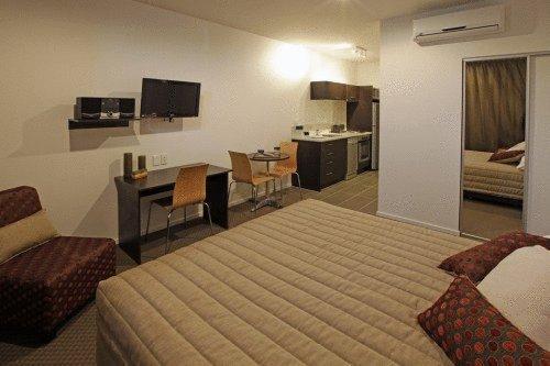 Апартаменты Quest Henderson Serviced Apartments