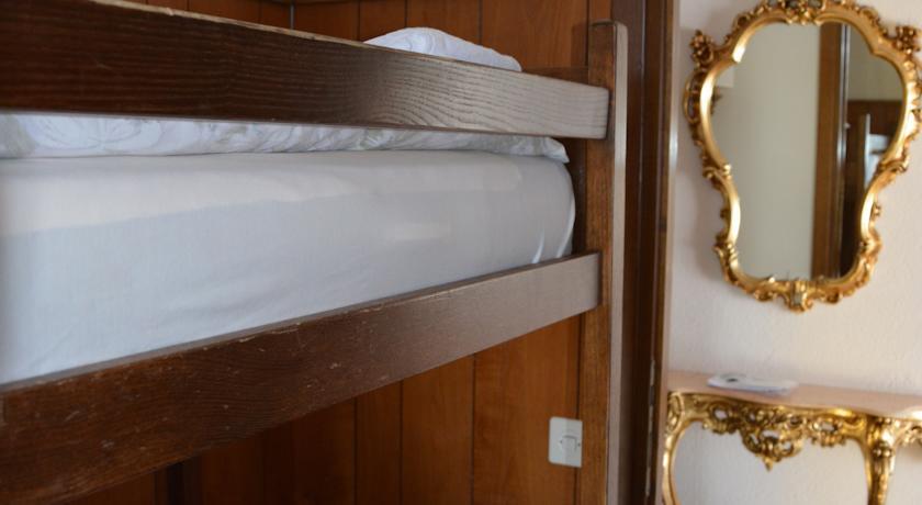 Отель Hotel Campione