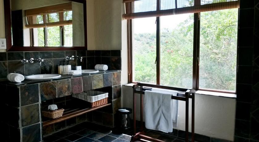 Отель Hitgeheim Country Lodge & Eco-Reserve