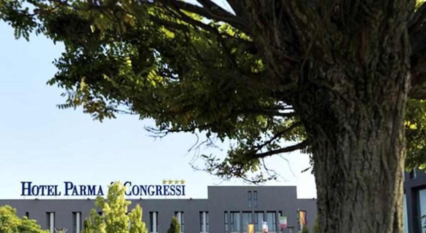 Отель Parma & Congressi