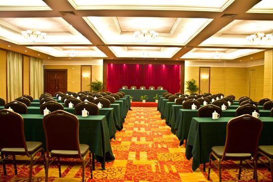 New Xilai Hotel