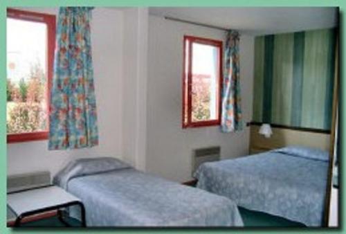 Отель Aux Relais Verts