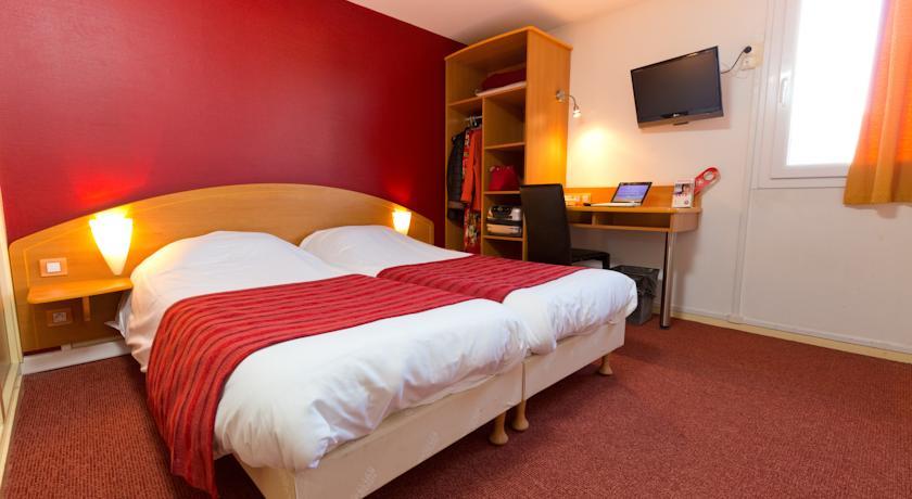 Отель Inter-Hotel Prest'Hôtel Epinal