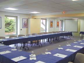 Отель Comfort Hotel Orly Draveil