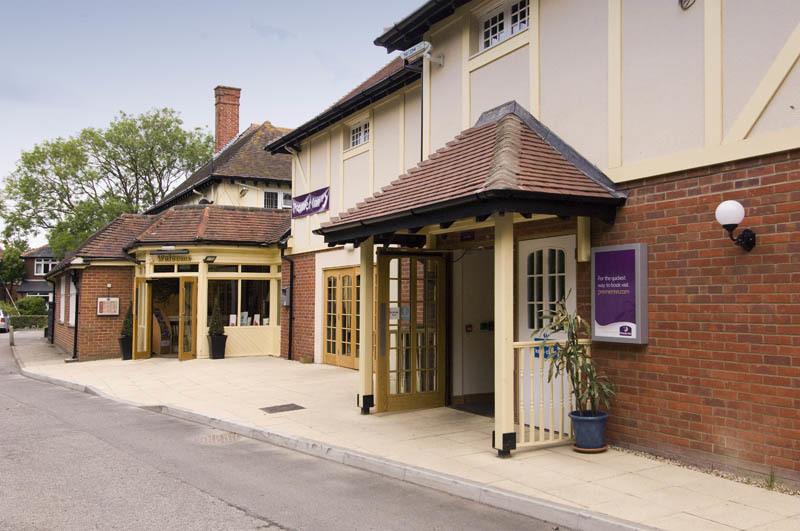 Отель Premier Inn Lymington (New Forest, Hordle)