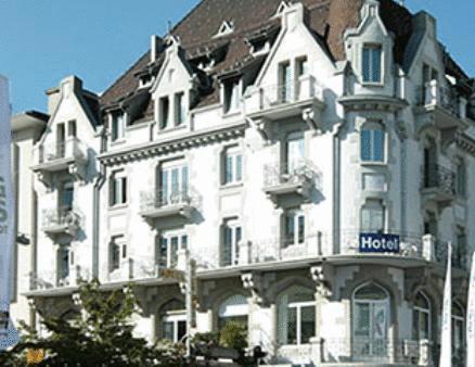 Отель Hotel Victoria