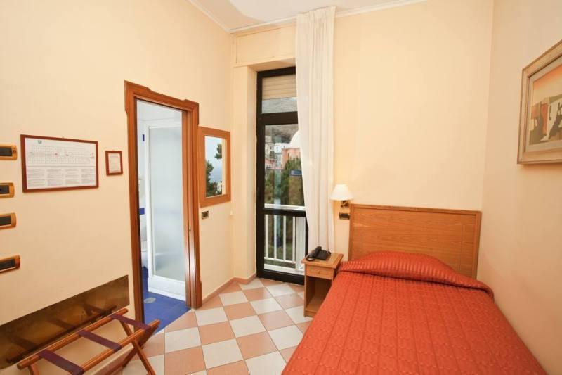 Отель Grand Hotel Moon Valley