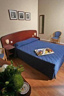 Отель Le Cornouaille Hotel