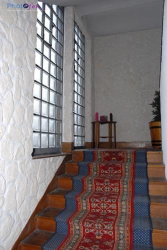 Отель Hotel Des Arcades