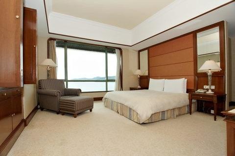 The Pacific Sutera