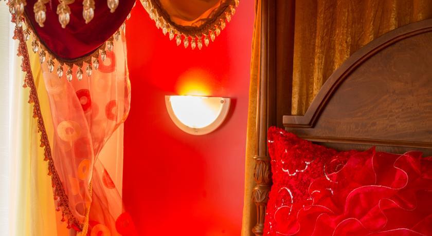 Отель Hotel Henri IV