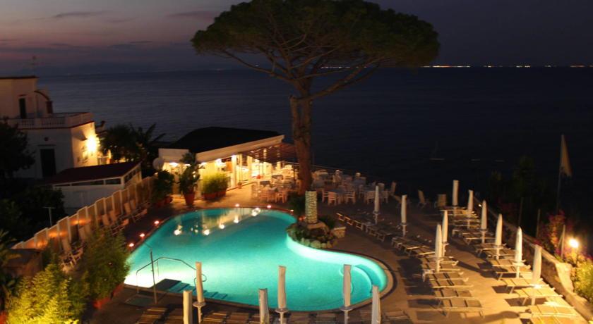Отель Hotel L'Approdo