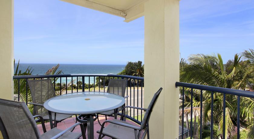 Апартаменты South Pacific Apartments