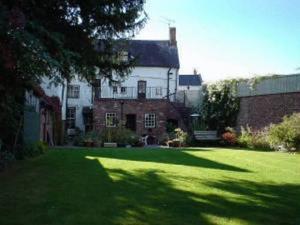 Отель Rossendale House