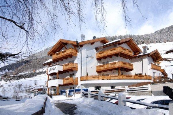 Отель Hotel Berghof