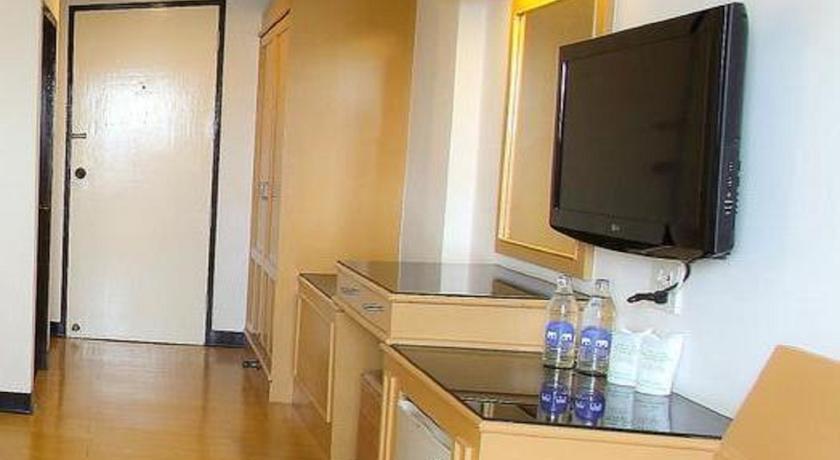 Гостевой дом Hi-Season Hotel