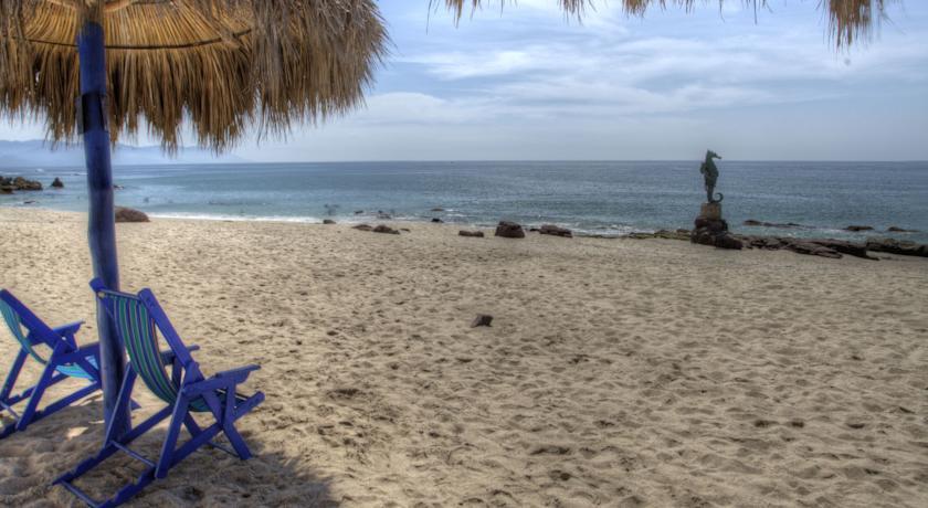 Апартаменты Vallarta Shores International Hotel