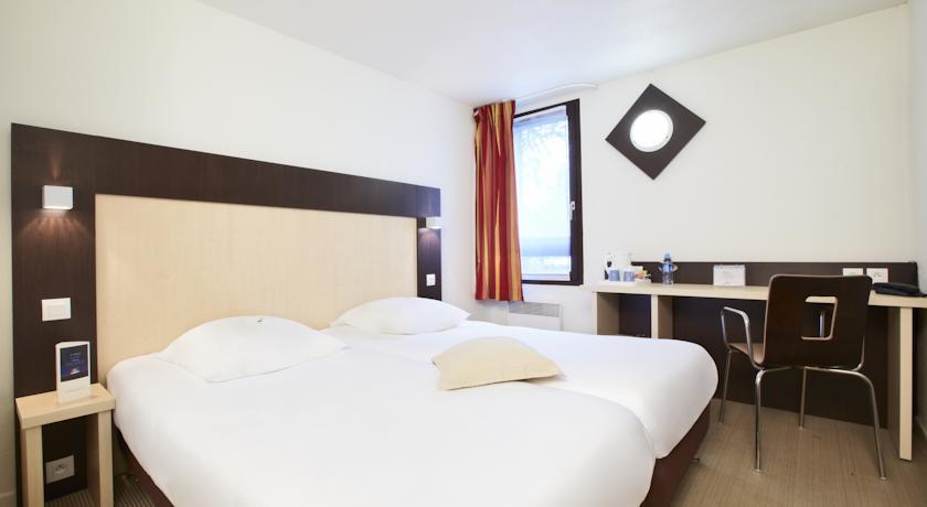 Отель Kyriad Rouen-Nord ~ Mont-St-Aignan