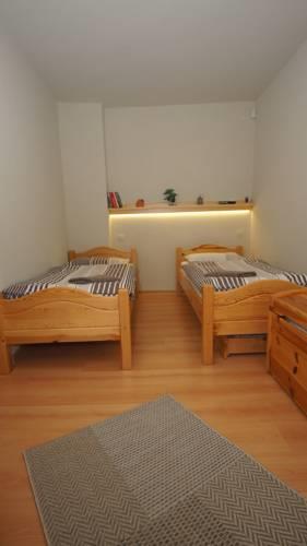Хостел Apartments Zdiar