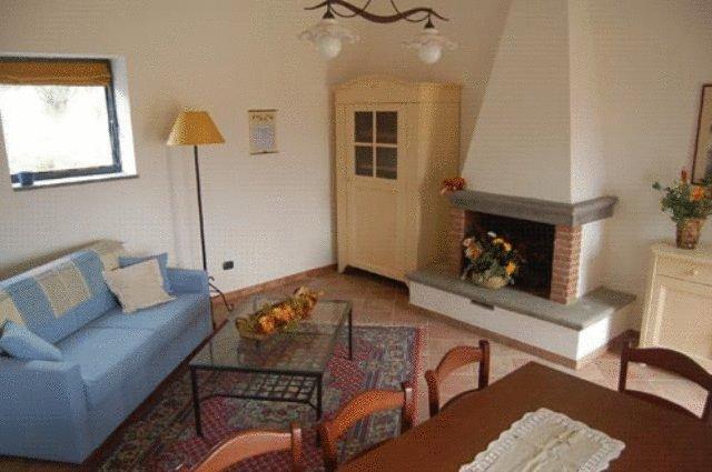 Апартаменты Flegrea House