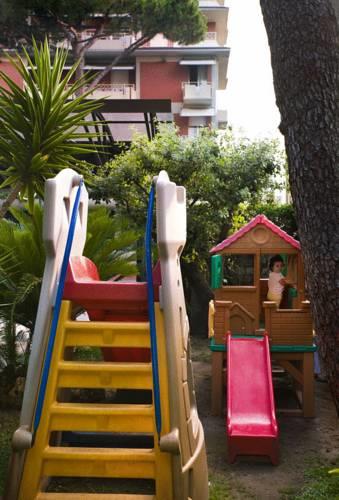 Отель Hotel Eur