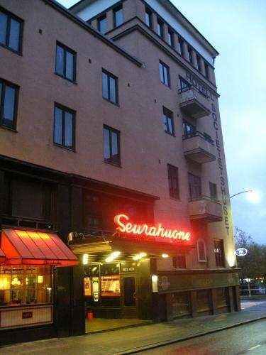 Отель Hotel Seurahuone