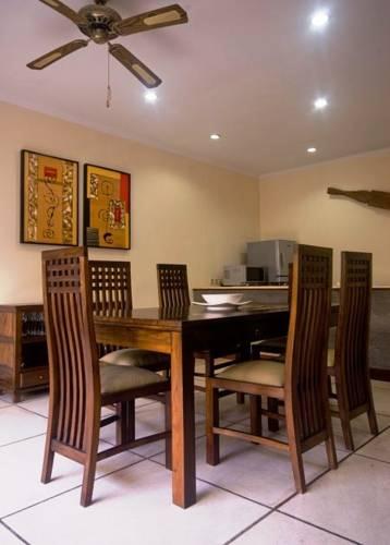 Sekar Taman 1 Villas