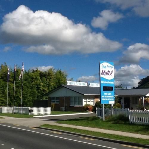Отель Fairy Springs Motel