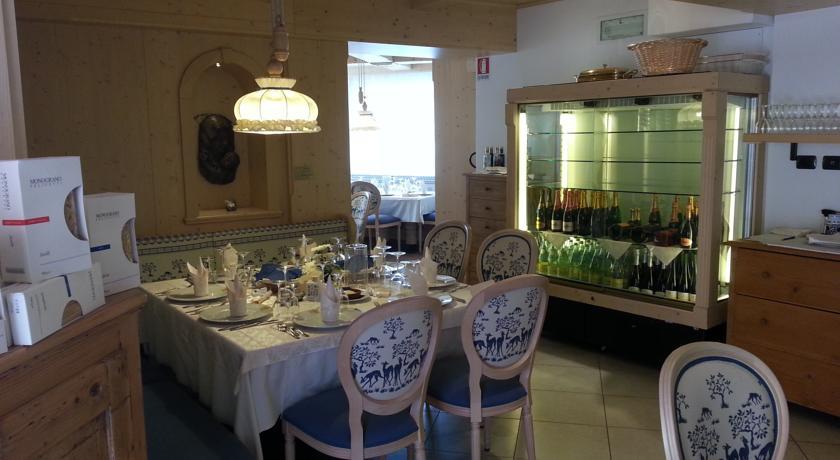 Отель Folgaria Post Hotel