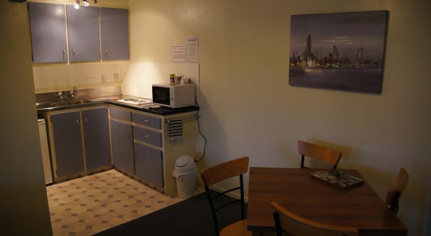 Отель Norfolk Pine Beachfront Motel