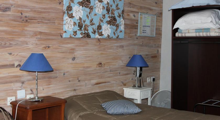 Отель O Petit Hotel