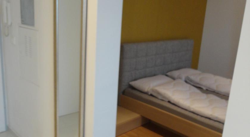 Amici Apartments