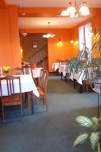 Отель Hotel Halny
