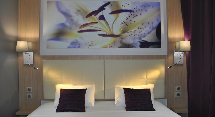 Отель Comfort Hotel Orléans Sud