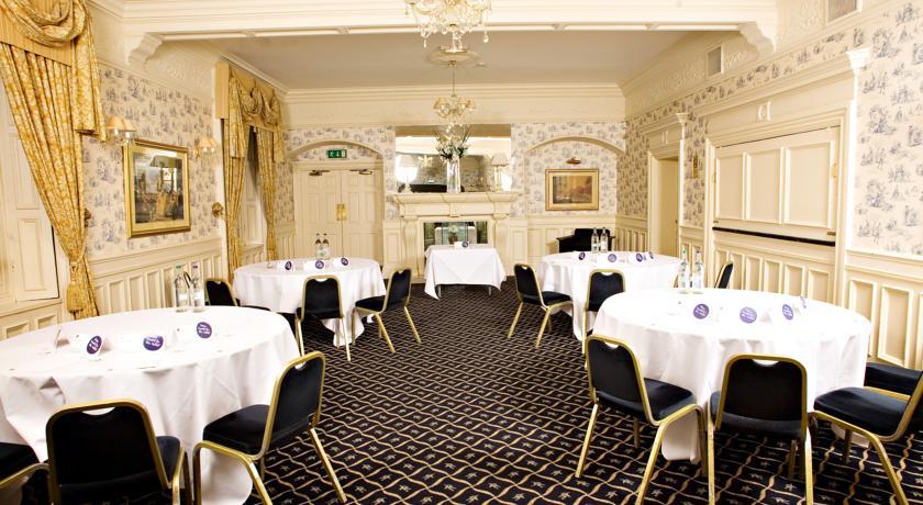 Отель Best Western Whitworth Hall Hotel