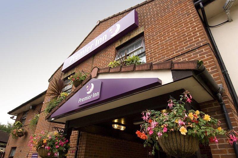 Отель Premier Inn Nottingham South