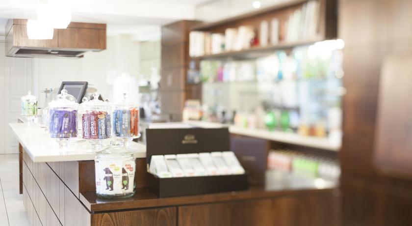 Отель Champneys Tring