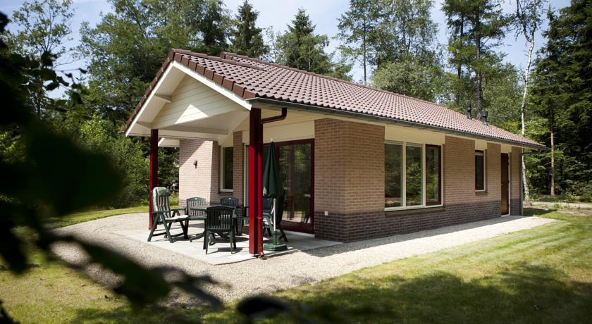 Отель Bok's Bungalowpark